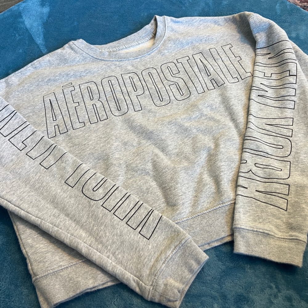 Aeropostale Womens Medium Wordprint New York Crop Crew neck Sweatshirt